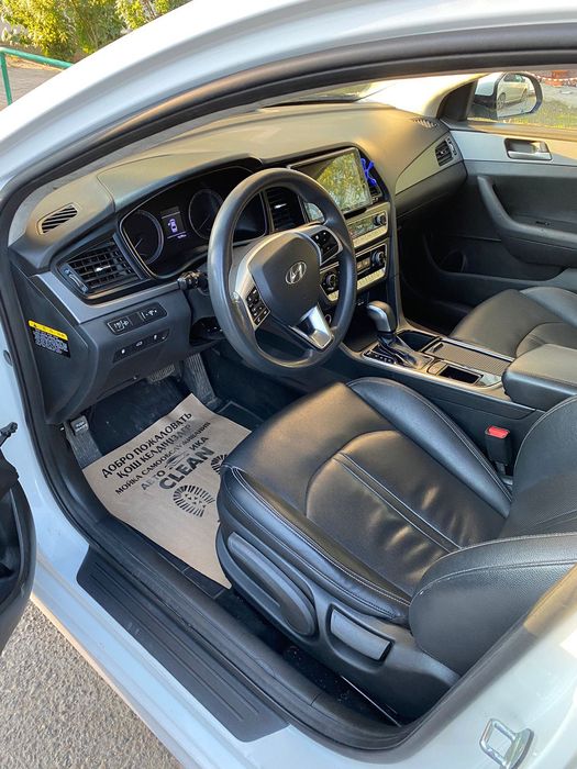 Машина шетелден кіріп келген Монголиядан