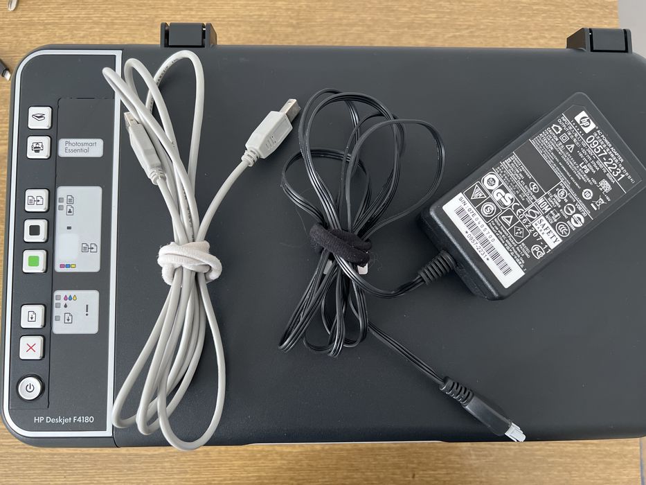 принтер МФУ  HP DeskJet F4180