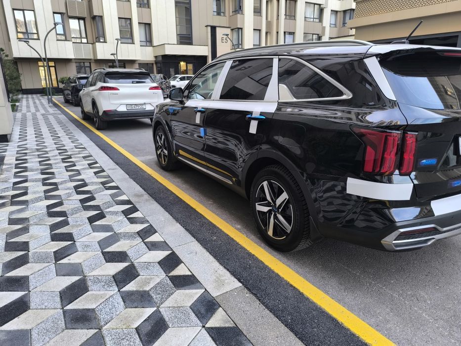 Kai Sarento 2022 yil Qora.7 mestalik