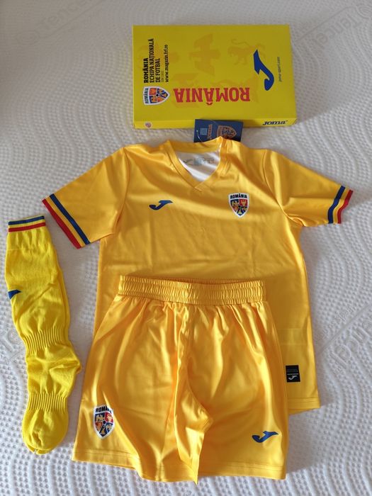 Set echipament Joma - Echipa Națională, 7-8 ani