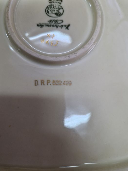 Уникат- Много стара рядка антикварно порцеланово плато Hutschenreuther