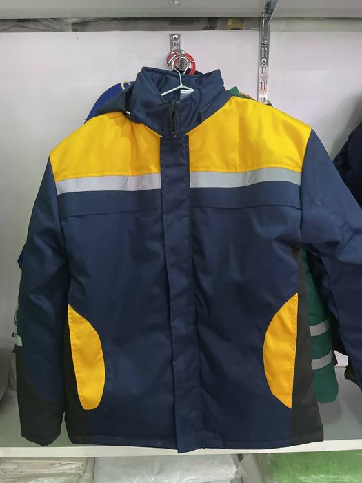 Qishgi  mavsum uchun spes odejda