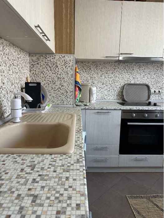 Дава се под наем Четиристаен апартамент в Варна, Център - 80 кв.м за 598.23 € - Снимка #14