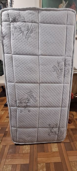 Матрак за детска кошара