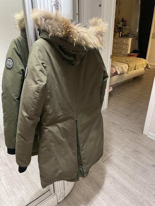 Пуховик Canada Goose