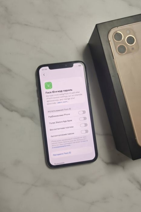 Iphone 11 Pro  256Gb с коробкой