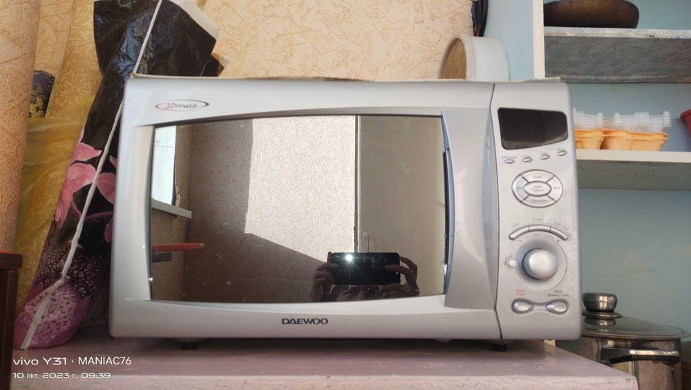 Продам микроволновую печь DAEWOO