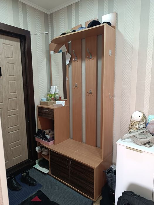 Продам прихожку.