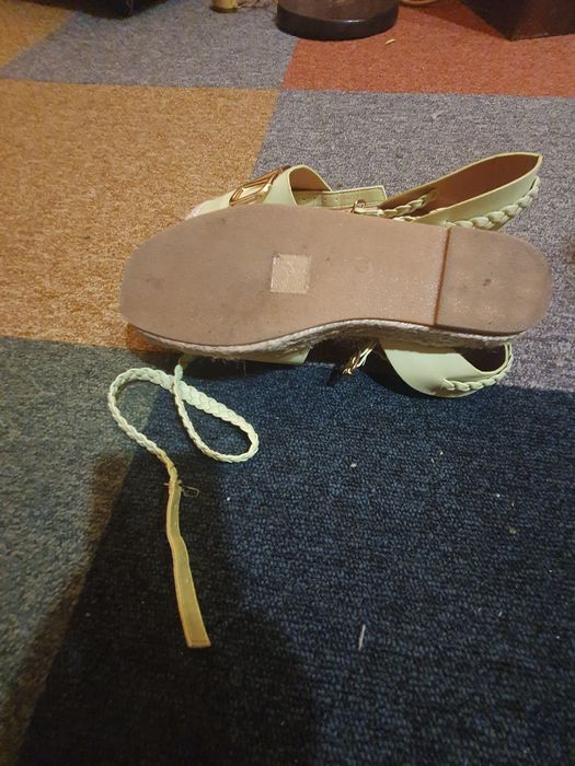 Дамски много запазени