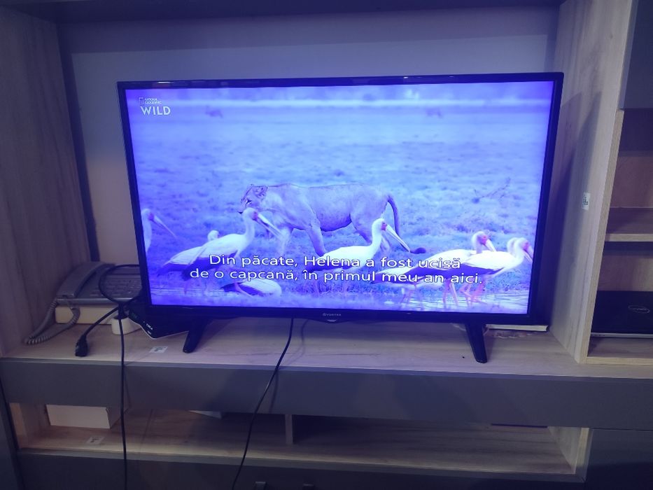 SCHIMB TV Smart Vortex 94 cm. SMART