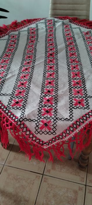 Cuverturi tesute traditional