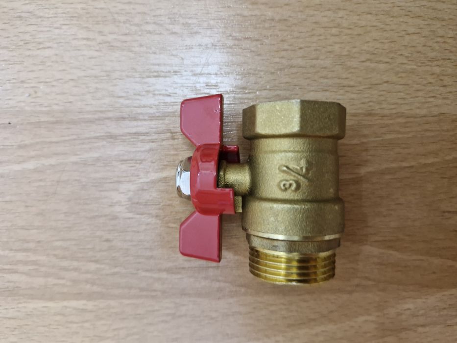 Продам краны шаровые 3/4 WOG300