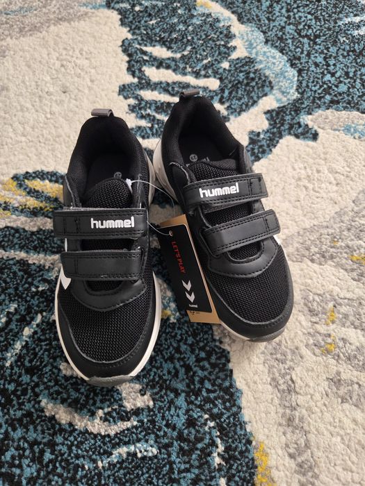 Новые кроссовки 29 размера