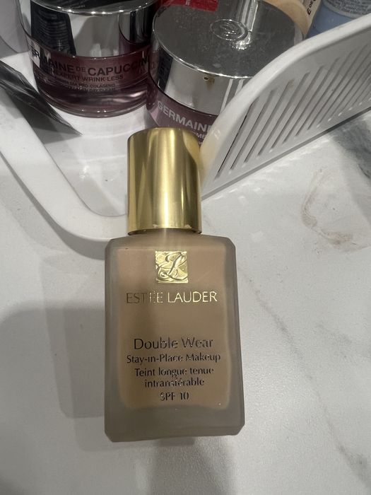 Тональный крем Estee Lauder