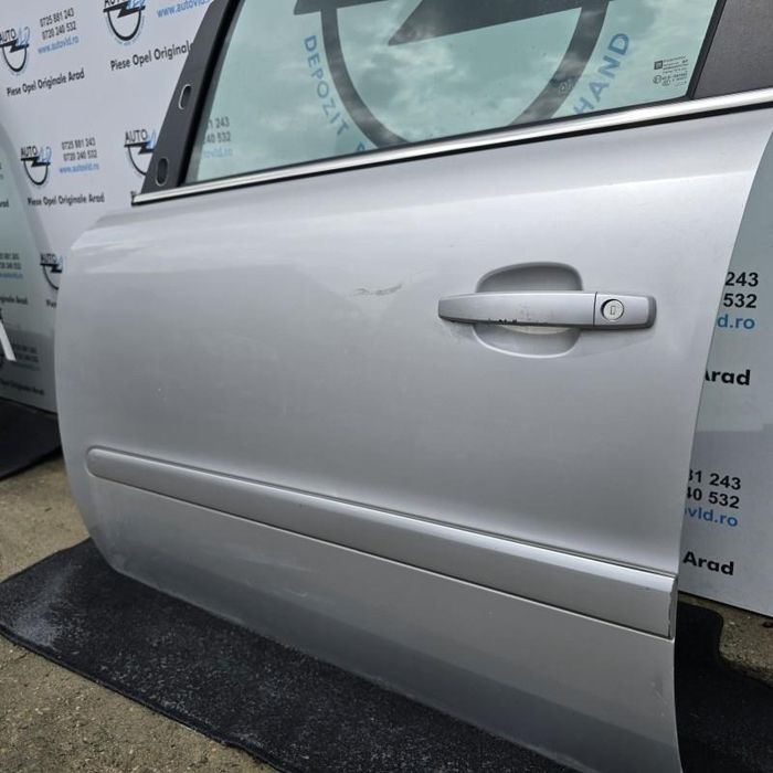 Portiera usa stanga fata Opel Zafira B Facelift