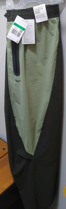 Панталон Nike M Tech WVN Pro Pant, размер XL - Чисто Нов, Оригинален (Светлозелен/Черен)