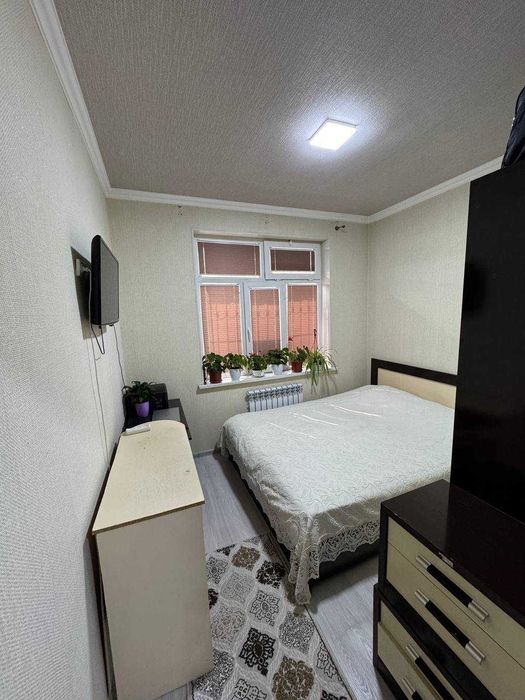 Продаю квартиру на новостройке, кирпичный рядом Кадешева рынок Иззат