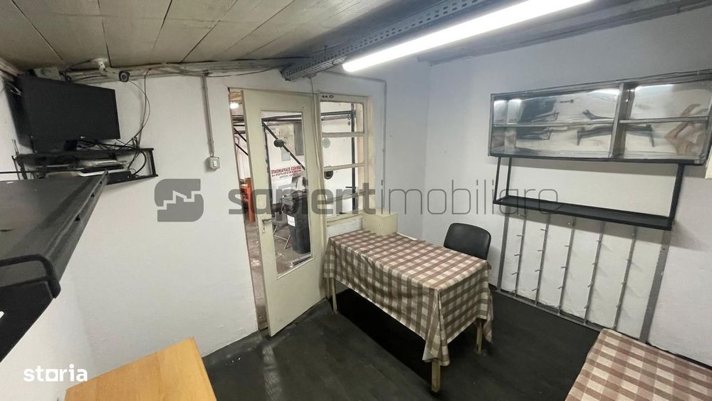 De închiriat: Spațiu comercial / atelier auto 64 mp