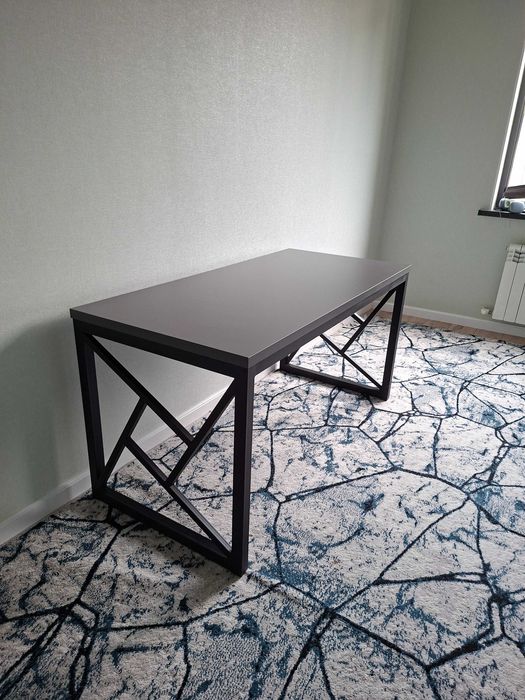 Loft stol sotiladi 150x70 sm