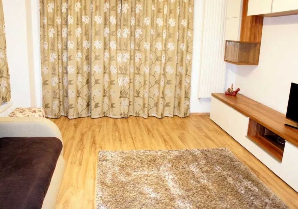 Дава се под наем Двустаен апартамент в Пловдив, Каменица 1 - 42 кв.м за 137.7 € - Снимка #1