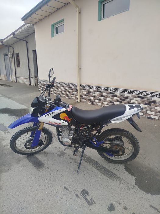 Мотоцикл эндуро 250куба