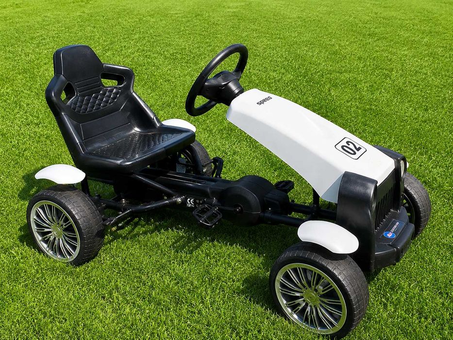 Masinuță cu pedale pentru copii – tip kart – stare foarte bună