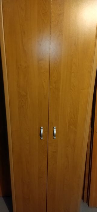 Отдам даром мебель