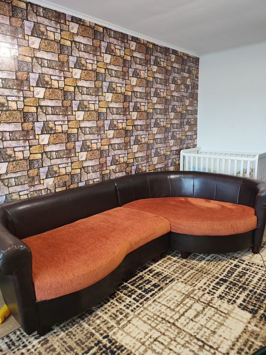 Coltar semirotund neextensibil + living