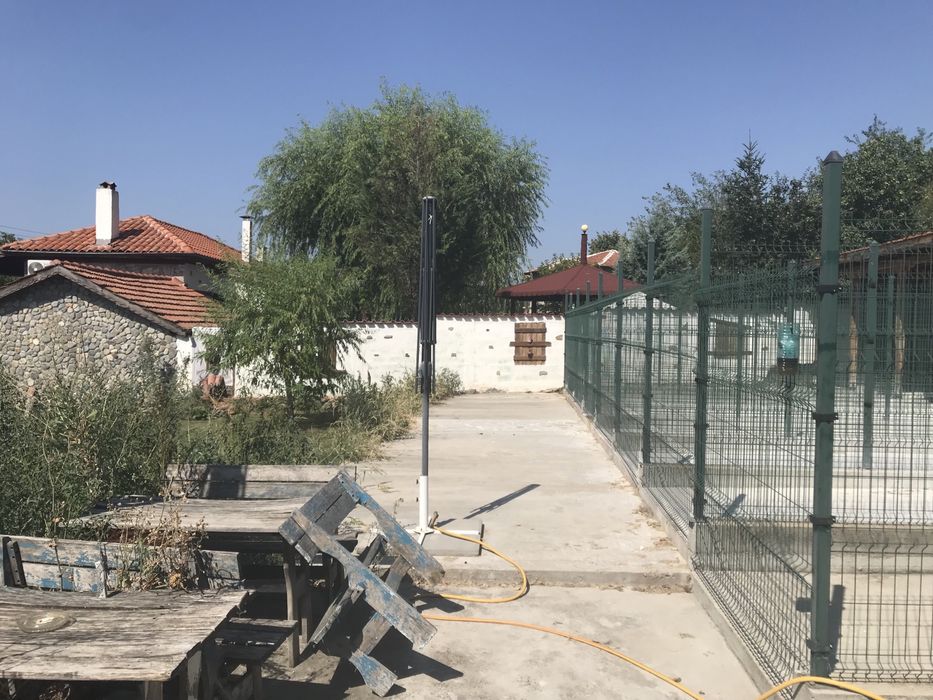 Имот в село Брягово на 50 км от град Пловдив в полите на Родопите