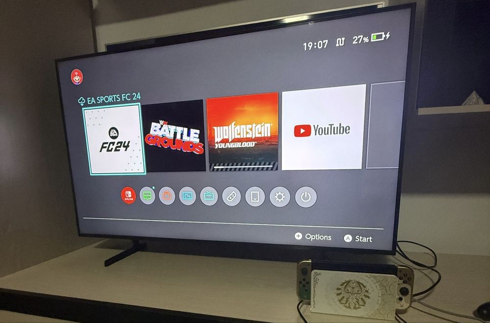 Nintendo Switch OLED Zelda Edition