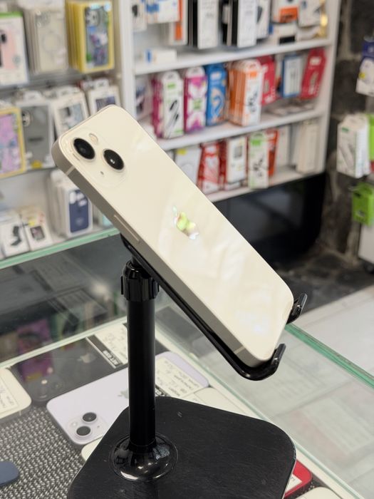 Apple iPhone 13 128GB White