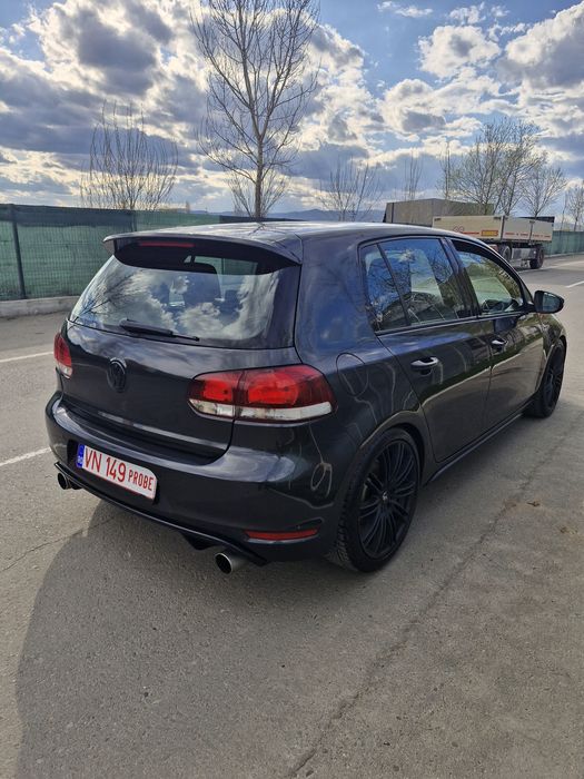 Volkswagen Golf  6 GTI • 2.0 TSI • 210pc