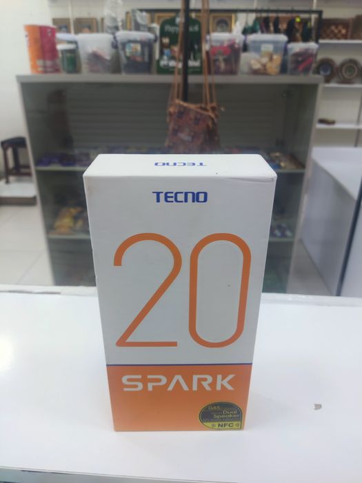 TECNO SPARK 20 8/256gb
