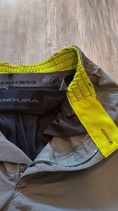 мъжки 3/4 шорти за колоездене Endura Hummvee (размер 46/S)