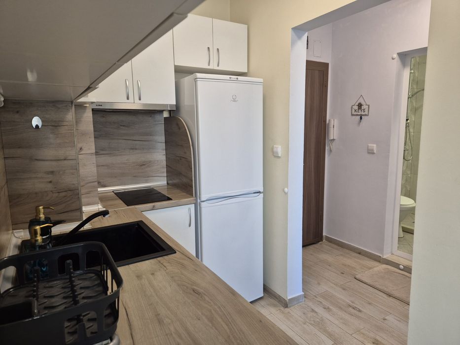 Дава се под наем Двустаен апартамент в Варна, Кайсиева градина - 55 кв.м за 448.8 € - Снимка #6