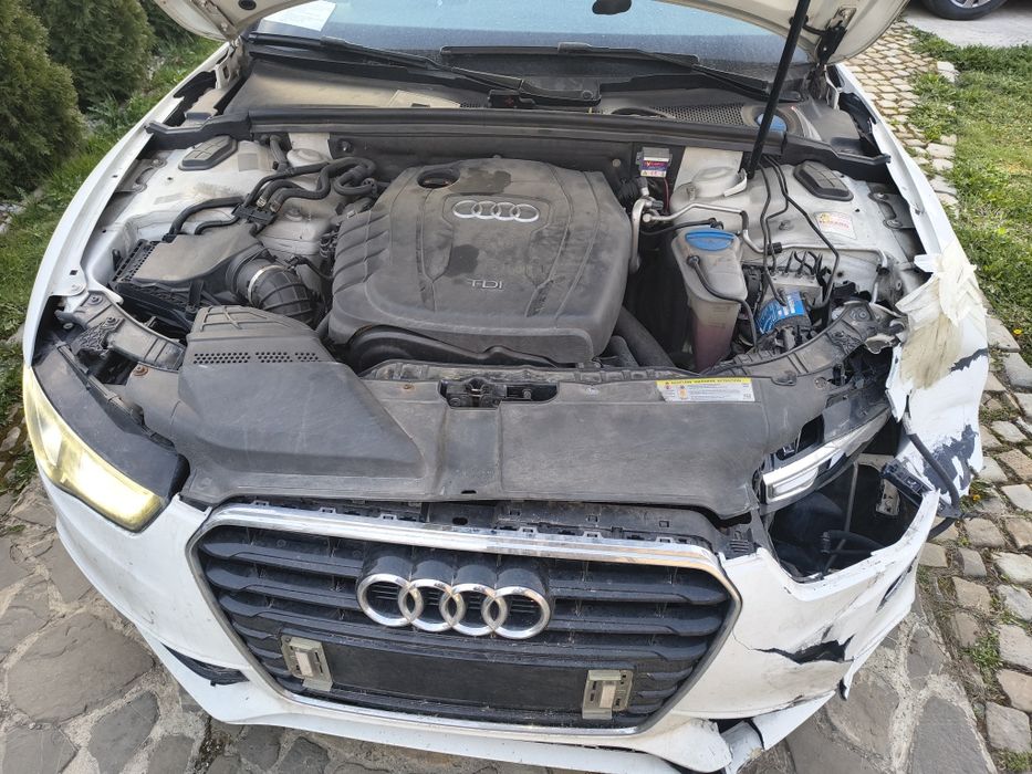 Audi A5  avariat