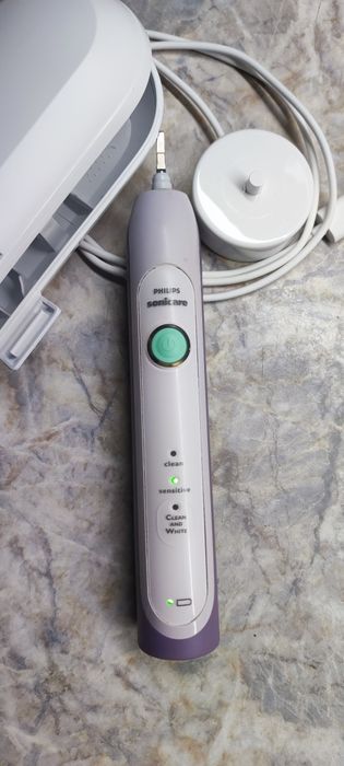 Електрическа четка за зъби Philips