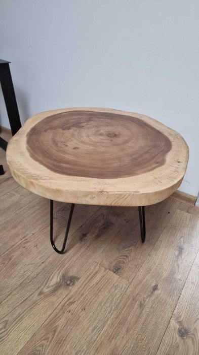 Masa din lemn masiv exotic