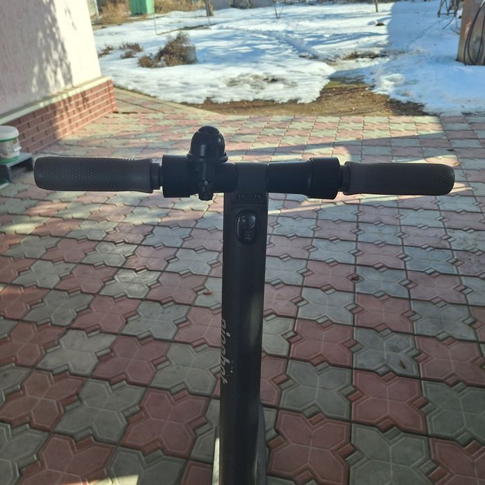 Электросамокат NINEBOT SEGWAY ES2