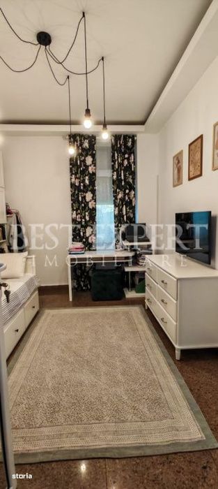 Proprietate Unica Ultracentral | 2 Apartamente pe Etaj | Garaj +Parte