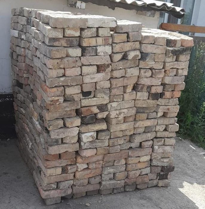 Продается кирпич советских времён