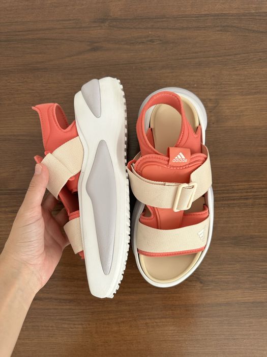 Обувь adidas Mehana Sandals