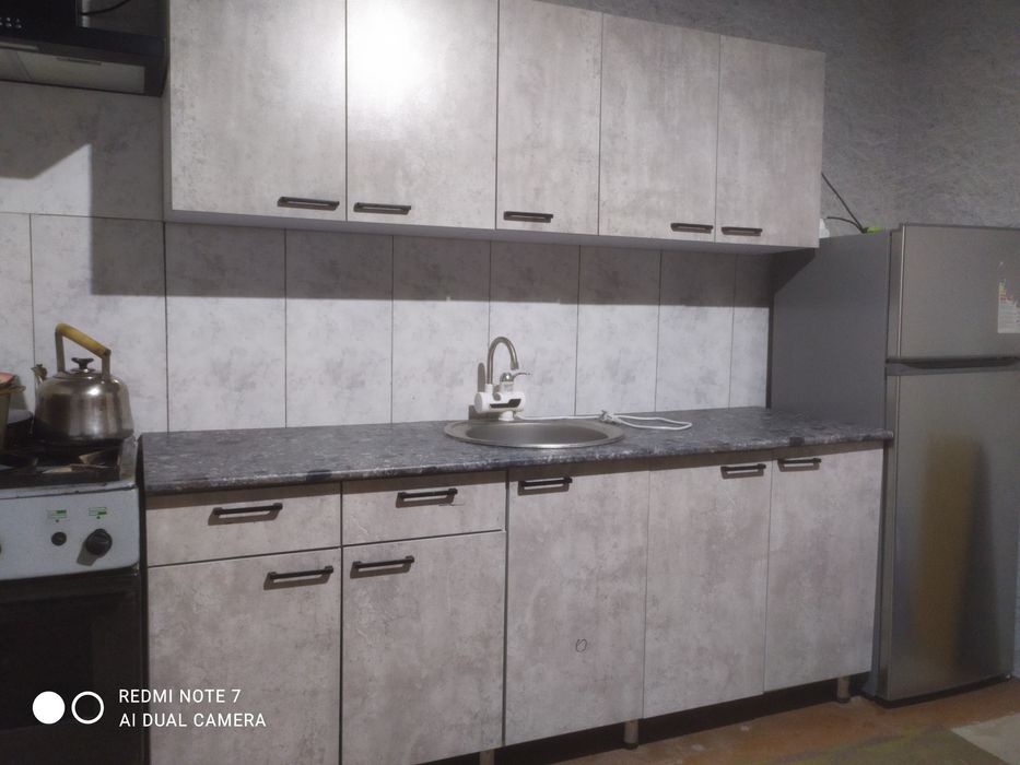 Продается кухонная мебель