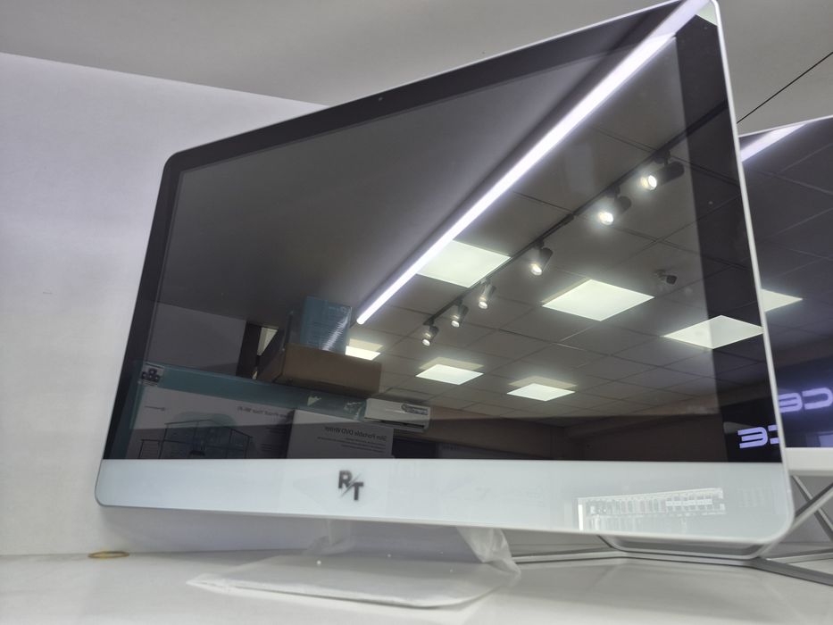 Монаблок 24 core i3 12100 DDR4 8GB SSD 256Gb