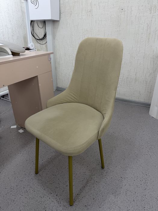 Продам 2 стула, б/у