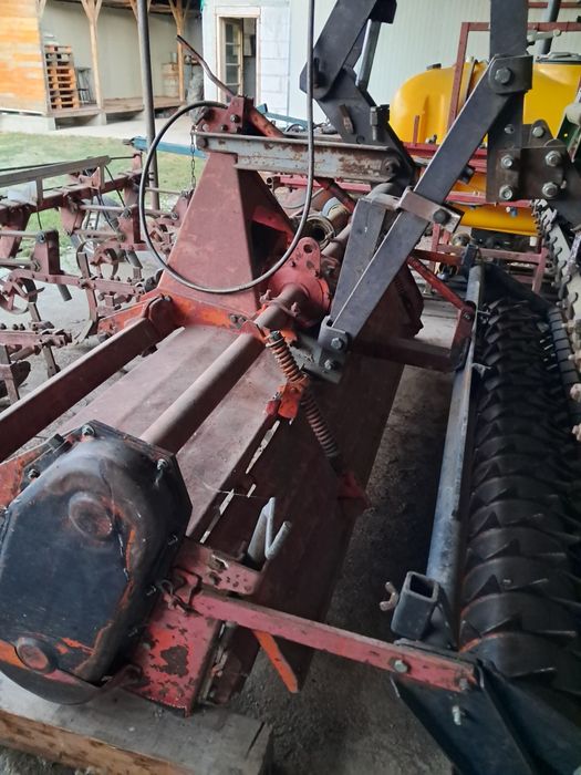 Freză Maschio Gaspardo 2,5m cu lift hidraulic