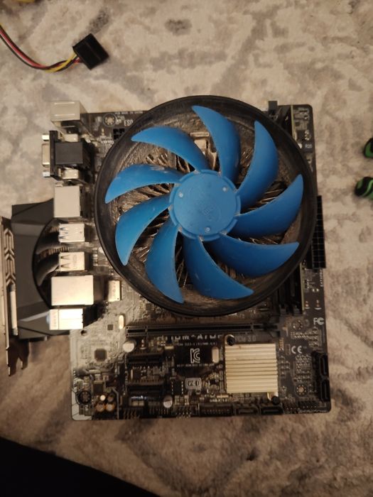 Продам комплект для ПК (игры + работа)