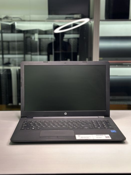 Ноутбук HP Laptop