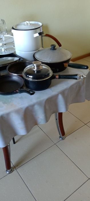 Кухонная посуда,