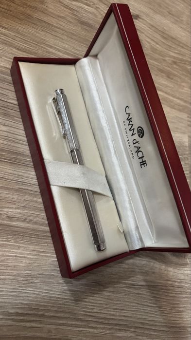 Stilou Ecridor Chevron PDT Caran D’Ache